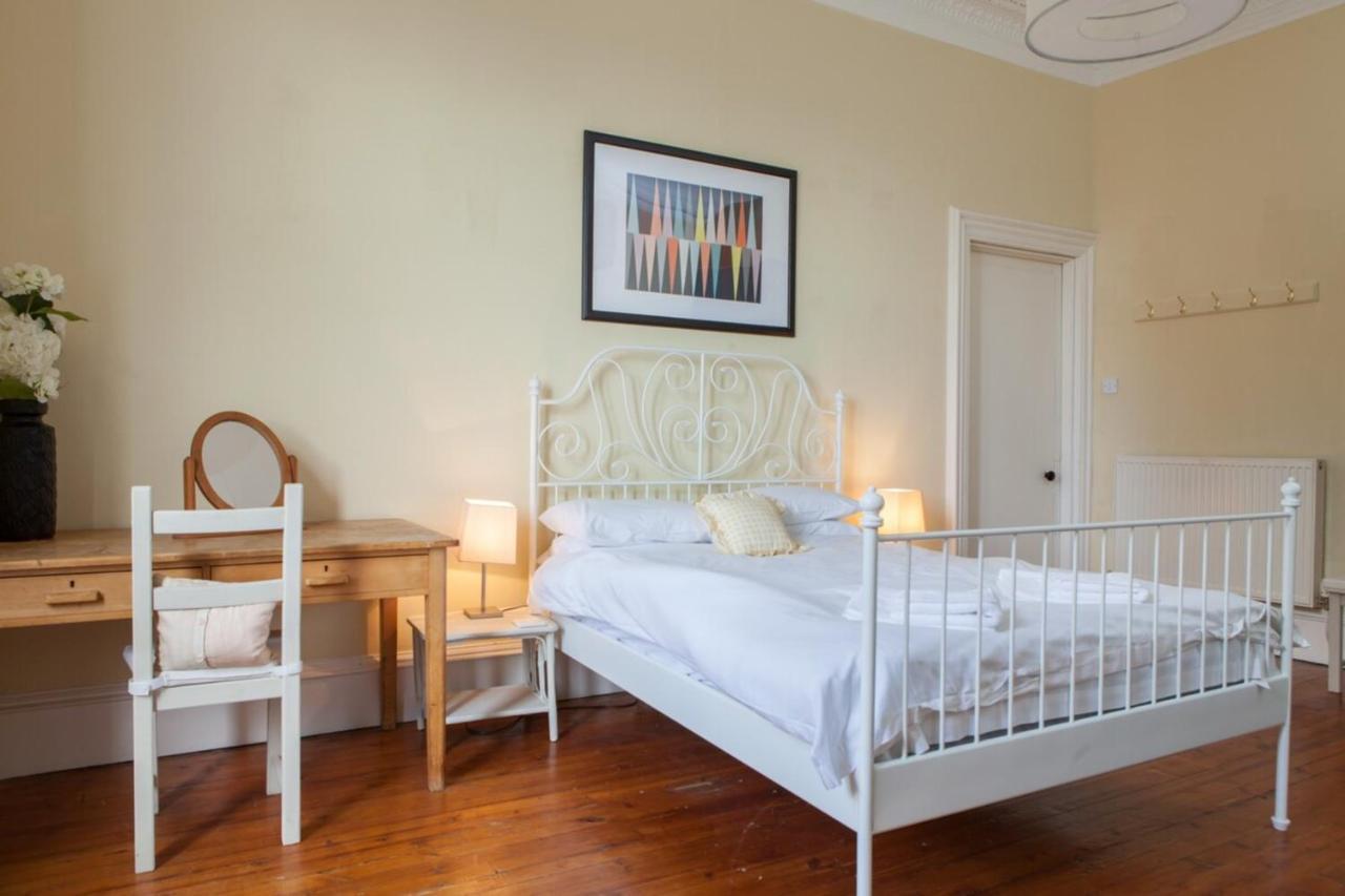 Amazing 4 Bedroom Apartment Just Off The Meadows Edinburgh Dış mekan fotoğraf