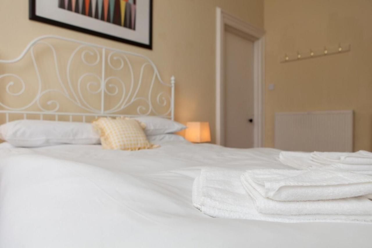 Amazing 4 Bedroom Apartment Just Off The Meadows Edinburgh Dış mekan fotoğraf