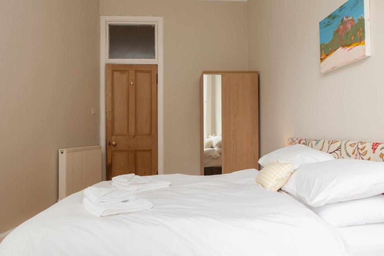 Amazing 4 Bedroom Apartment Just Off The Meadows Edinburgh Dış mekan fotoğraf