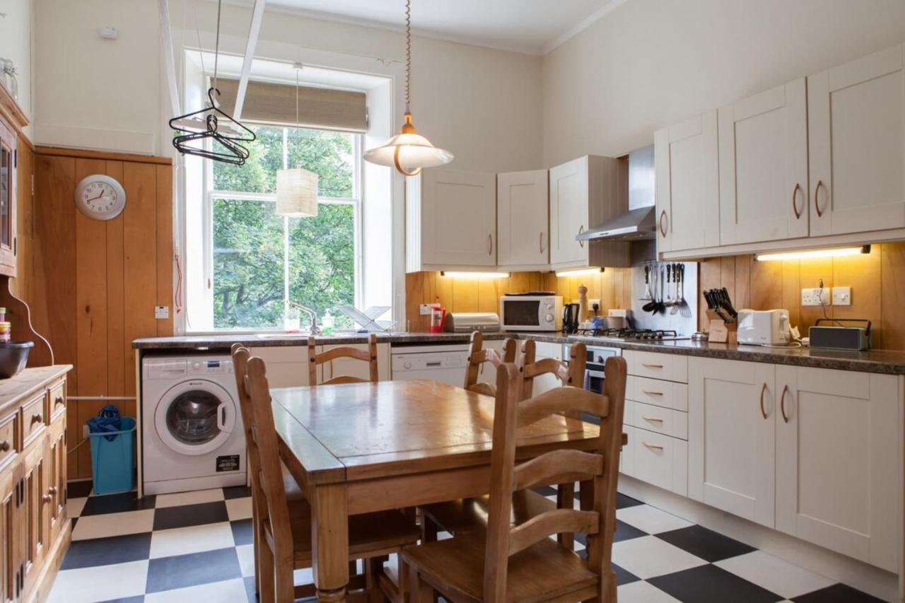 Amazing 4 Bedroom Apartment Just Off The Meadows Edinburgh Dış mekan fotoğraf